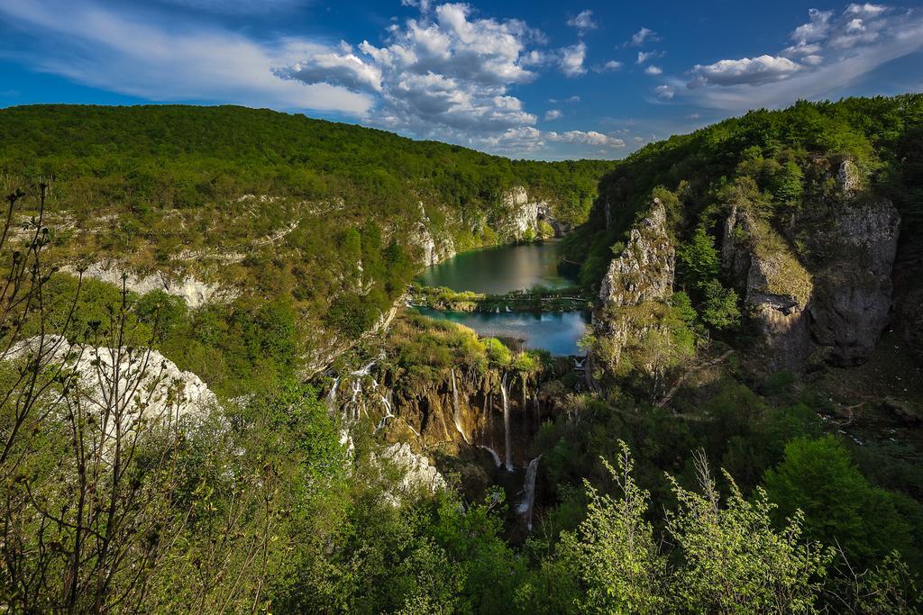 Apartment And Rooms Aracic Кореница Стая снимка